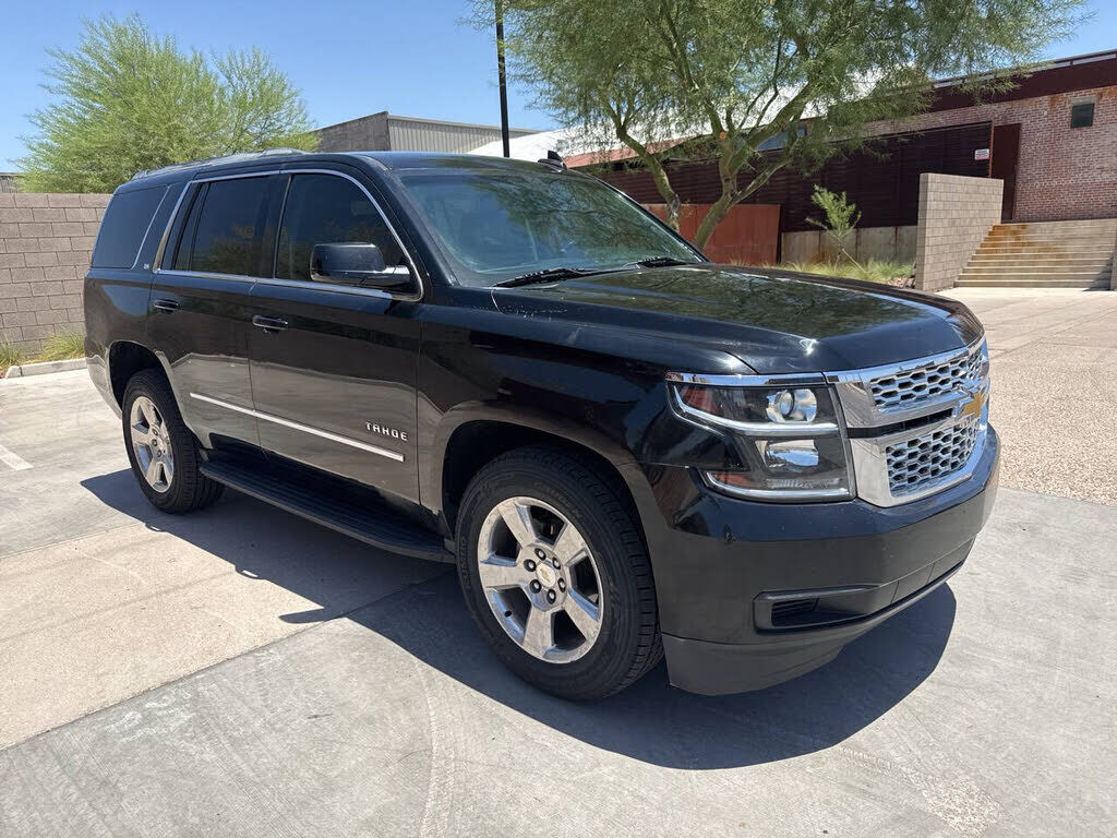 2016 CHEVROLET Tahoe