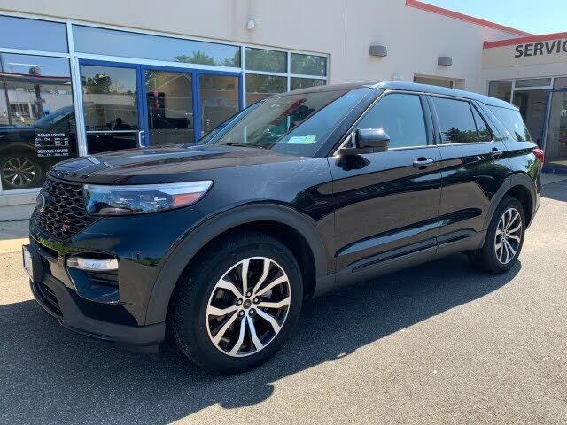 2022 FORD Explorer