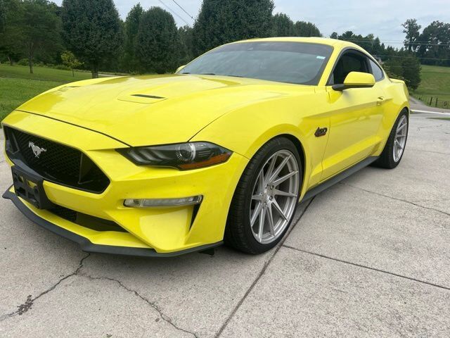 2021 FORD Mustang