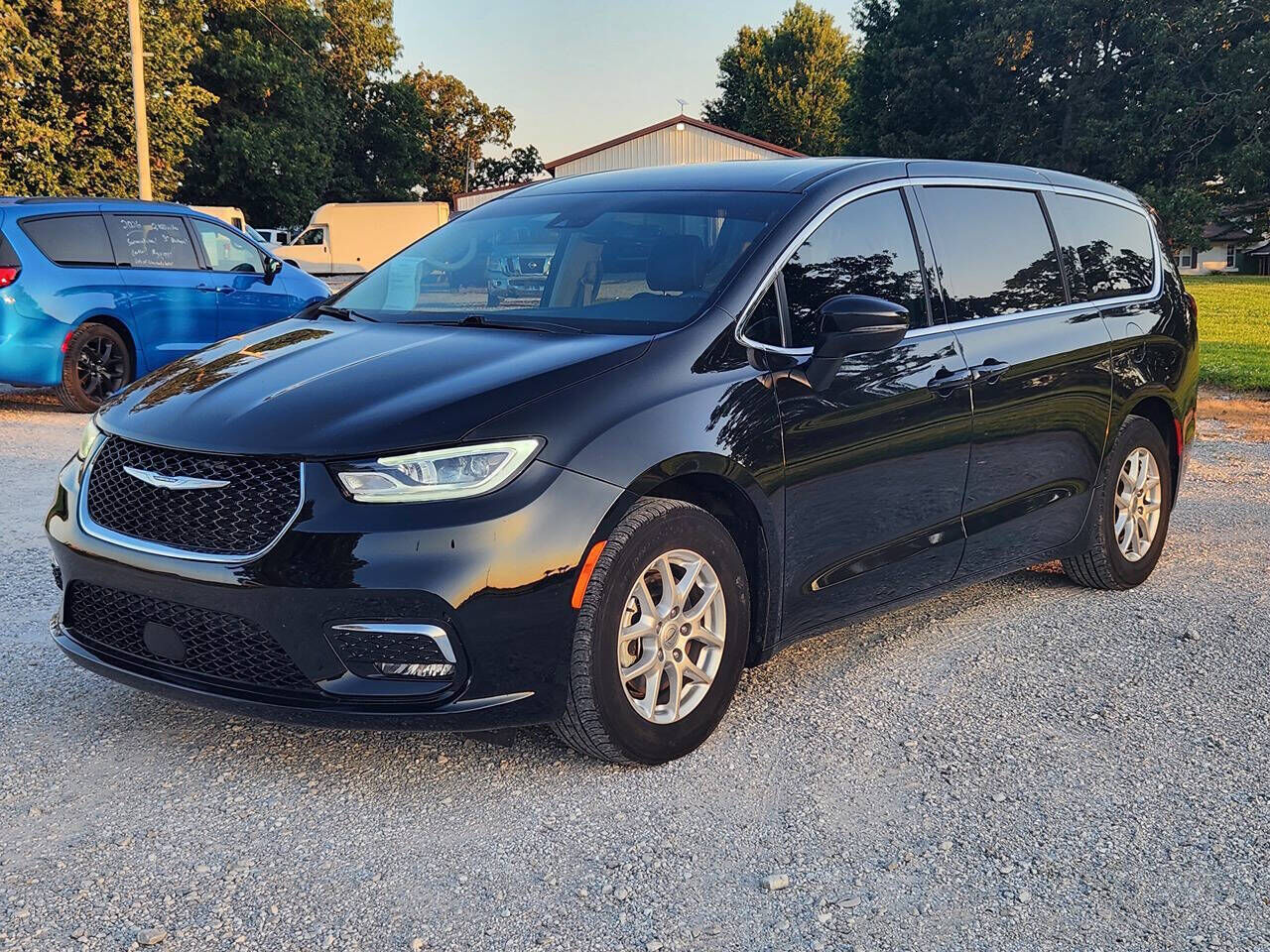 2023 CHRYSLER Pacifica