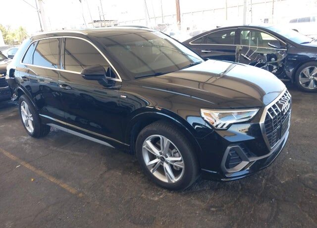 2024 AUDI Q3