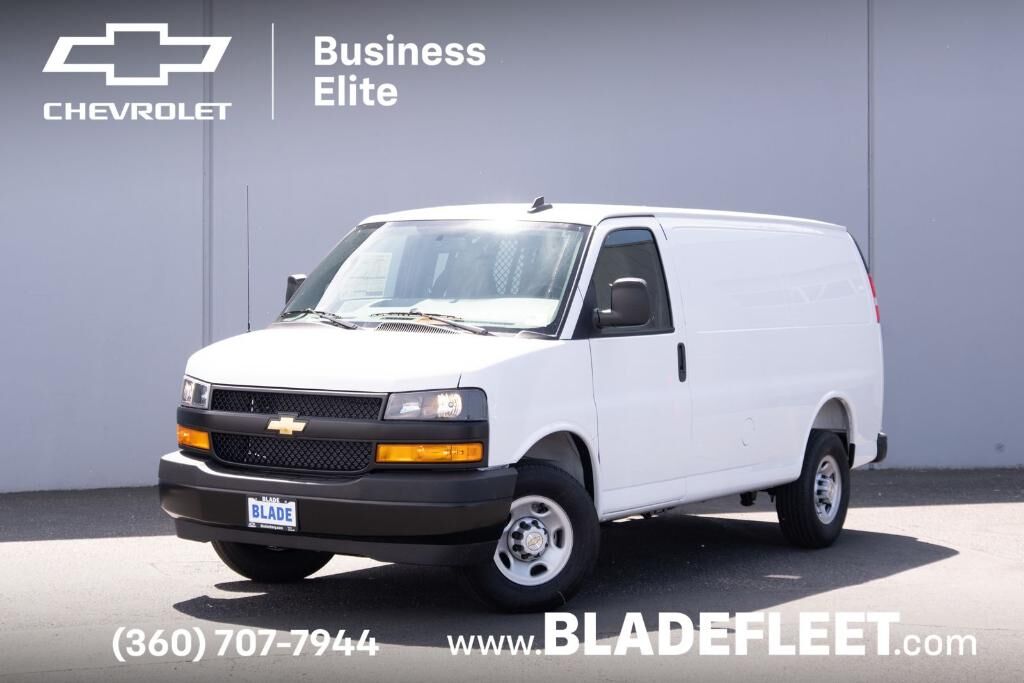 2026 CHEVROLET Express