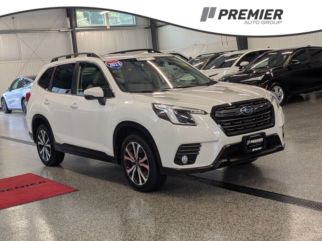 2023 SUBARU Forester