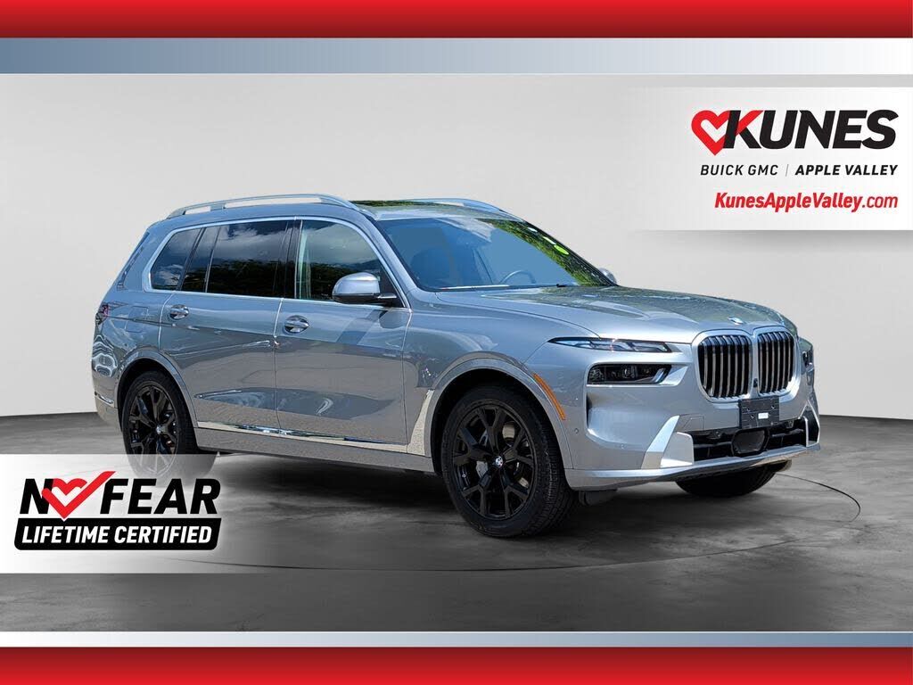 2024 BMW X7