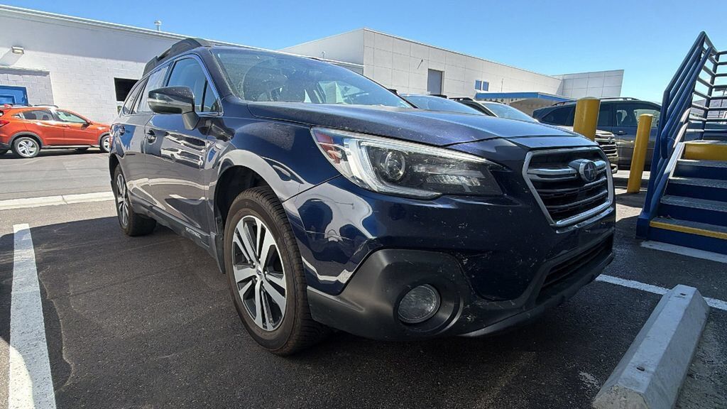 2018 SUBARU Outback