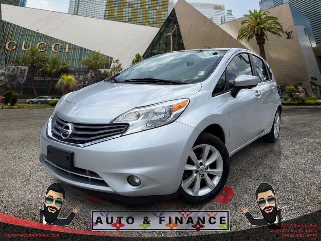 2016 NISSAN Versa