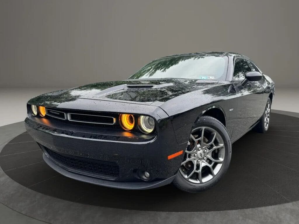2017 DODGE Challenger