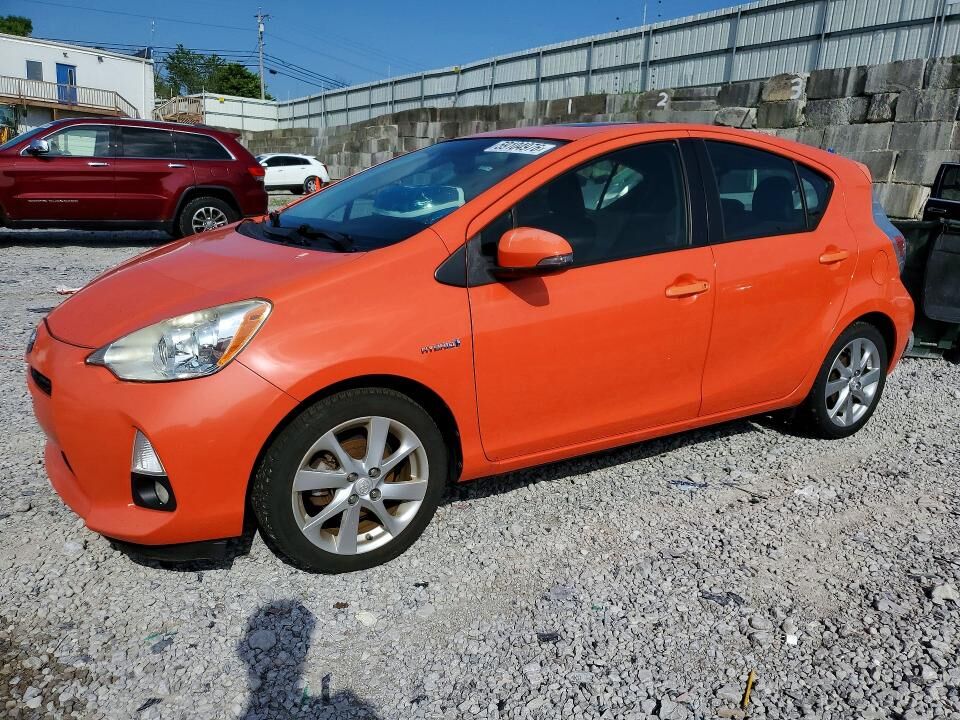 2014 TOYOTA Prius