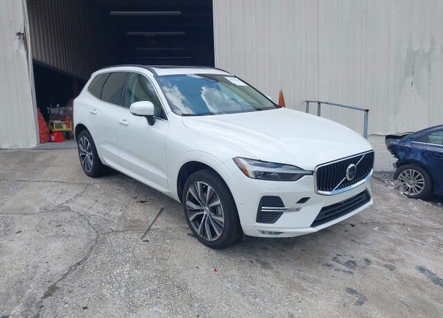 2022 VOLVO XC60