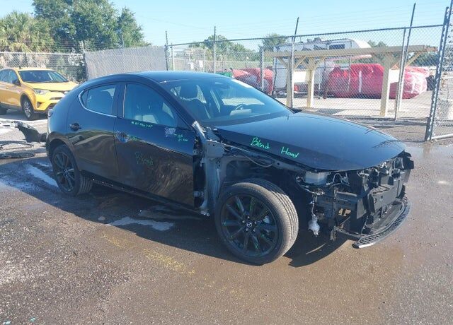 2025 MAZDA Mazda3