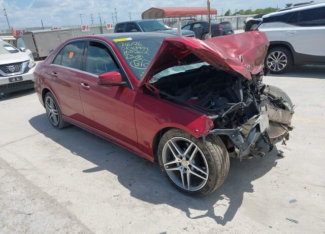 2016 MERCEDES-BENZ E-Class