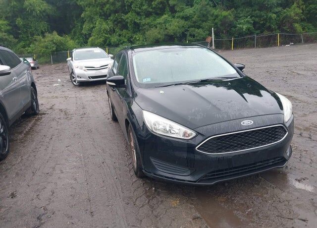 2017 FORD Focus