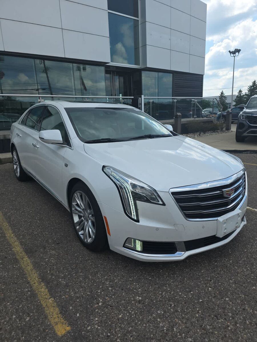2018 CADILLAC XTS