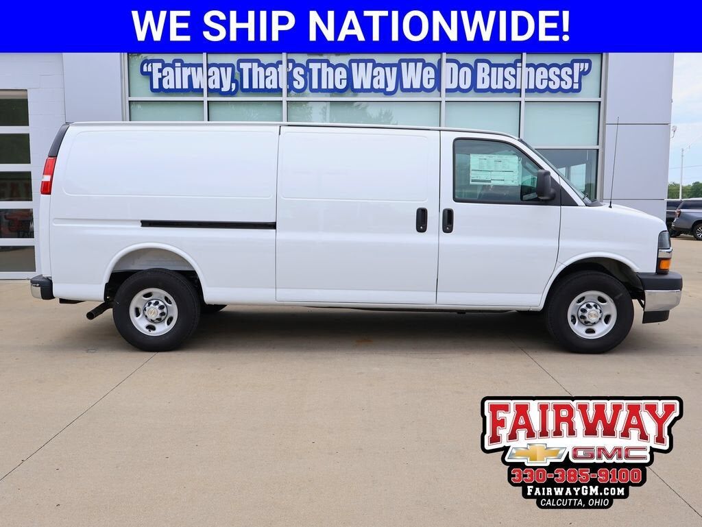 2026 CHEVROLET Express