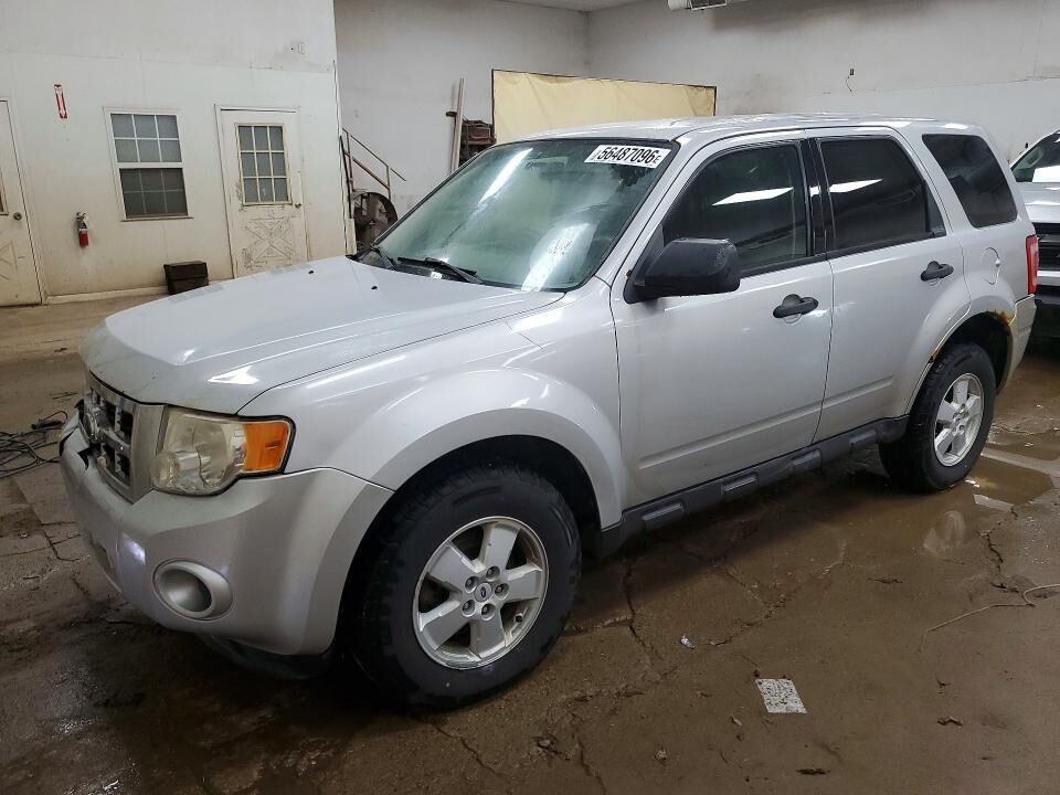2009 FORD Escape