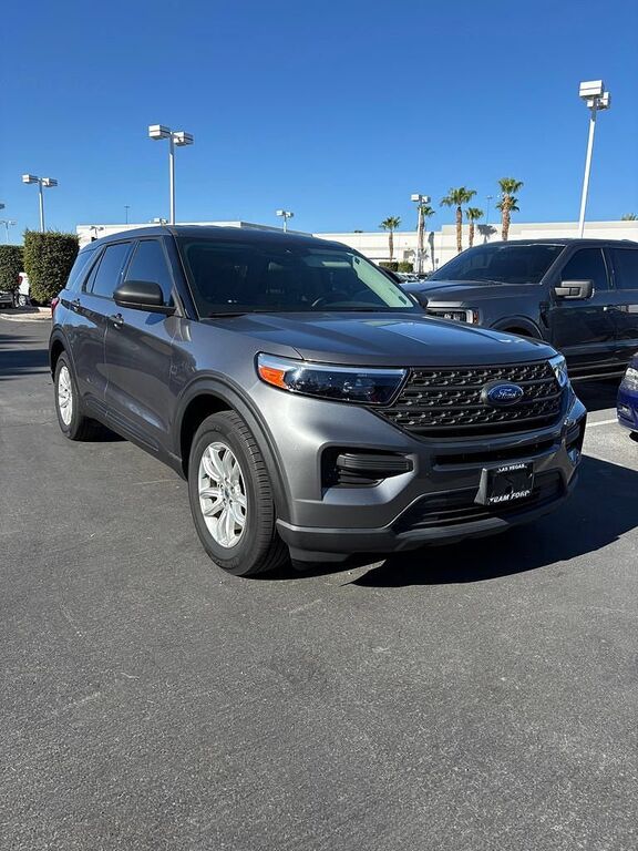 2021 FORD Explorer