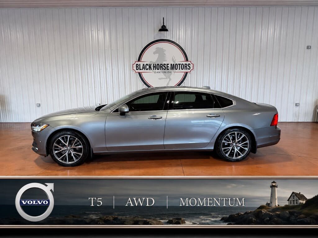 2018 VOLVO S90