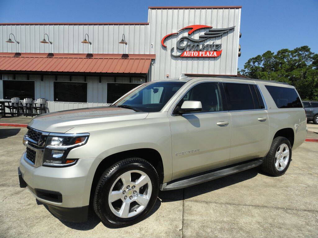2016 CHEVROLET Suburban
