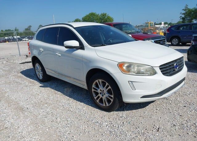 2015 VOLVO XC60