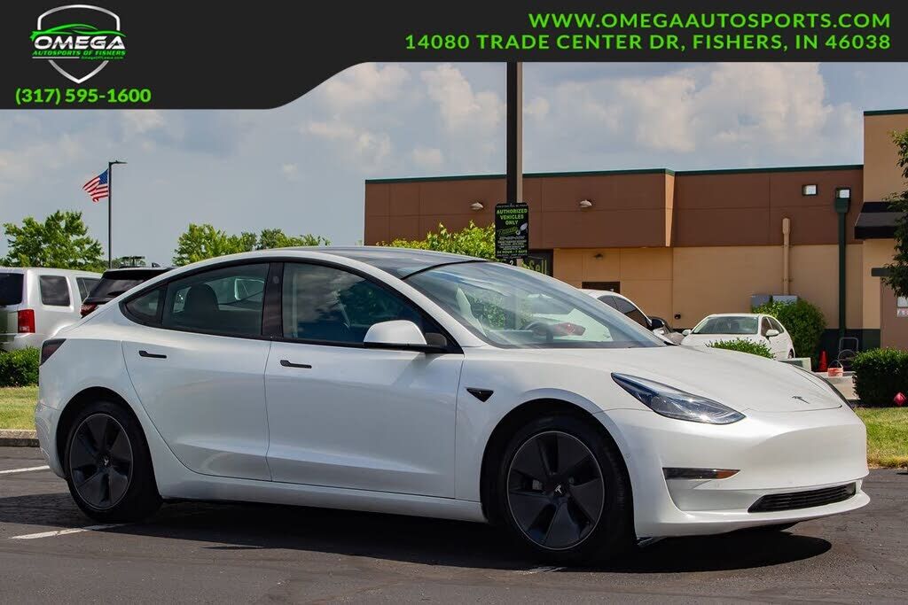 2021 TESLA Model 3