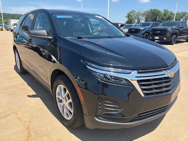 2024 CHEVROLET Equinox