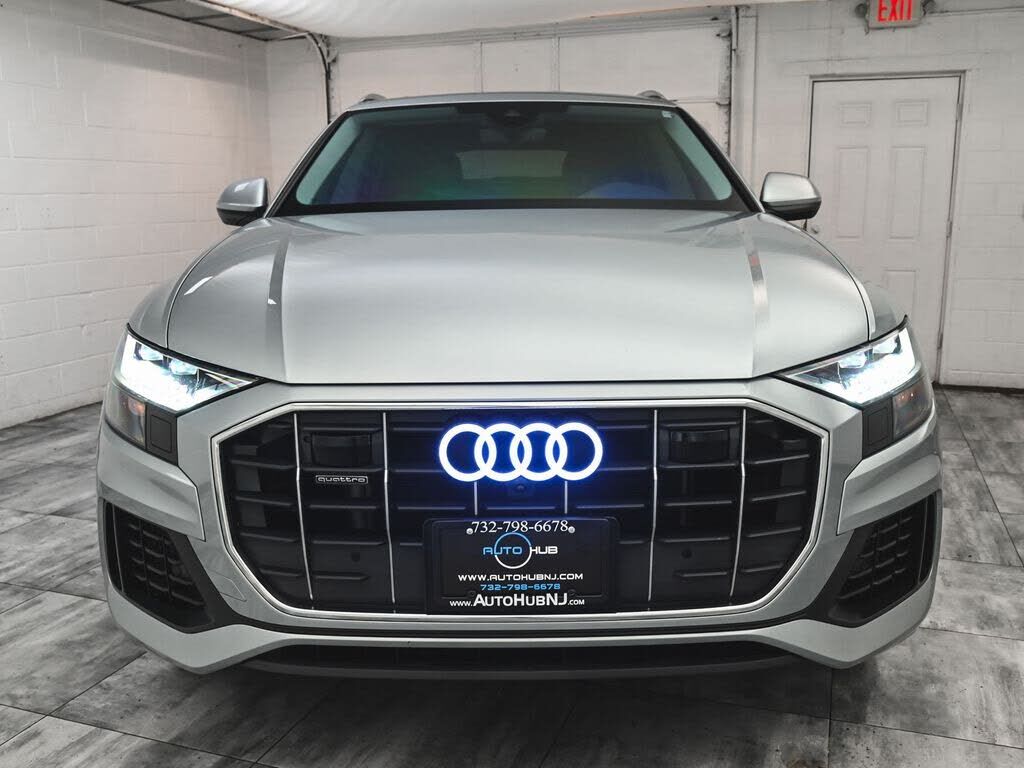 2023 Audi Q8
