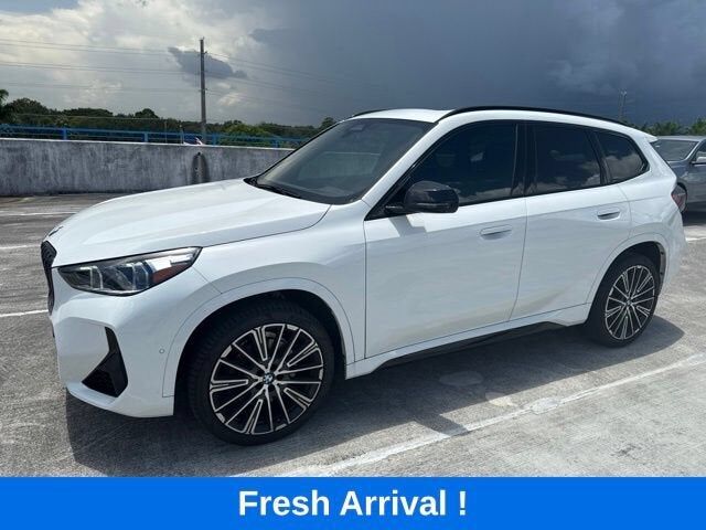 2023 BMW X1