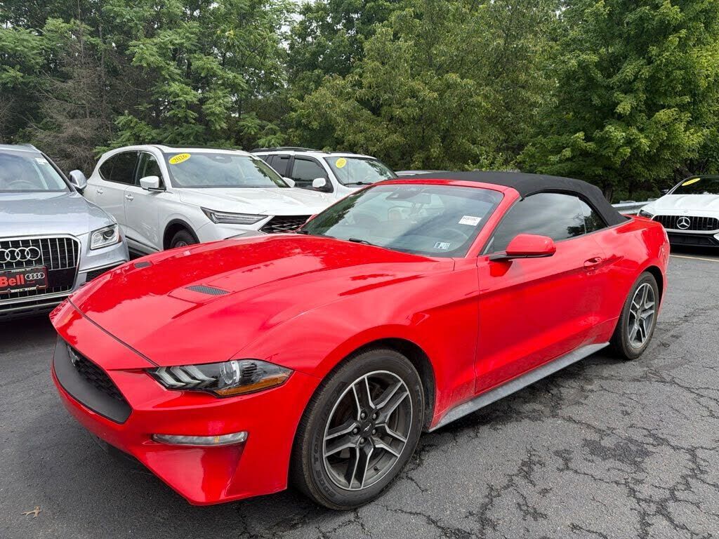 2022 FORD Mustang