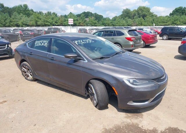2017 CHRYSLER 200
