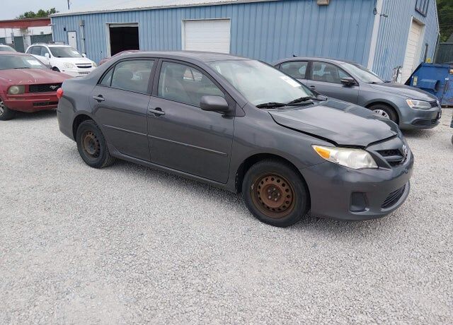 2011 TOYOTA Corolla