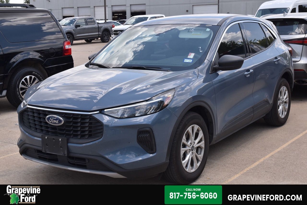 2024 FORD Escape