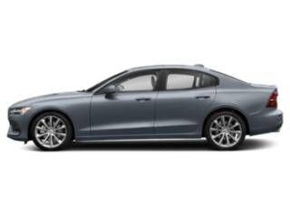 2022 VOLVO S60