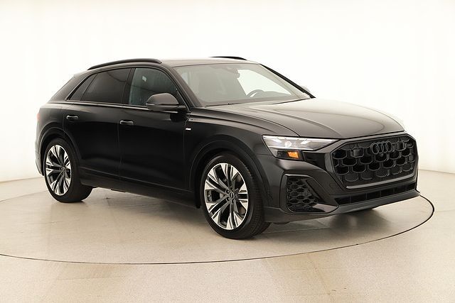 2026 AUDI Q8