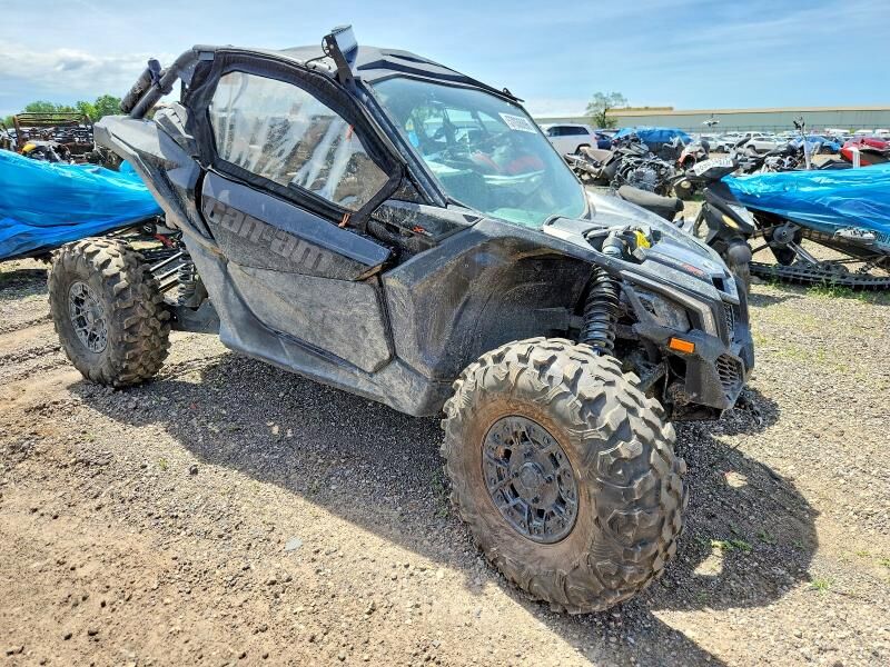 2023 CAN-AM Maverick X3