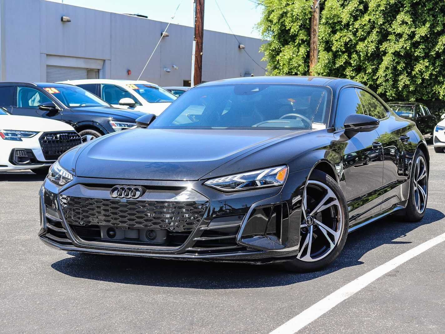 2023 AUDI e-tron GT