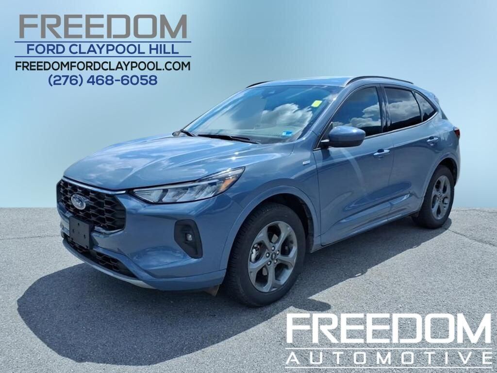 2024 FORD Escape