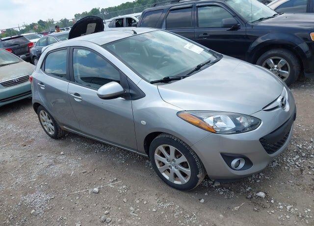 2012 MAZDA Mazda2