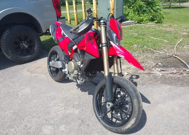 2024 DUCATI Hypermotard