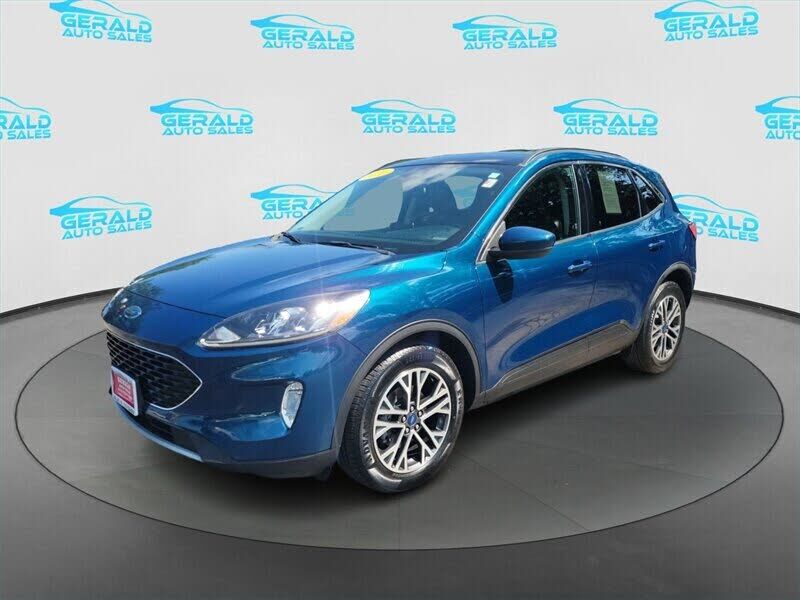 2020 FORD Escape