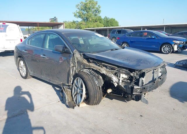 2014 NISSAN Maxima
