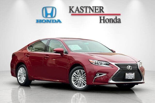 2016 LEXUS ES