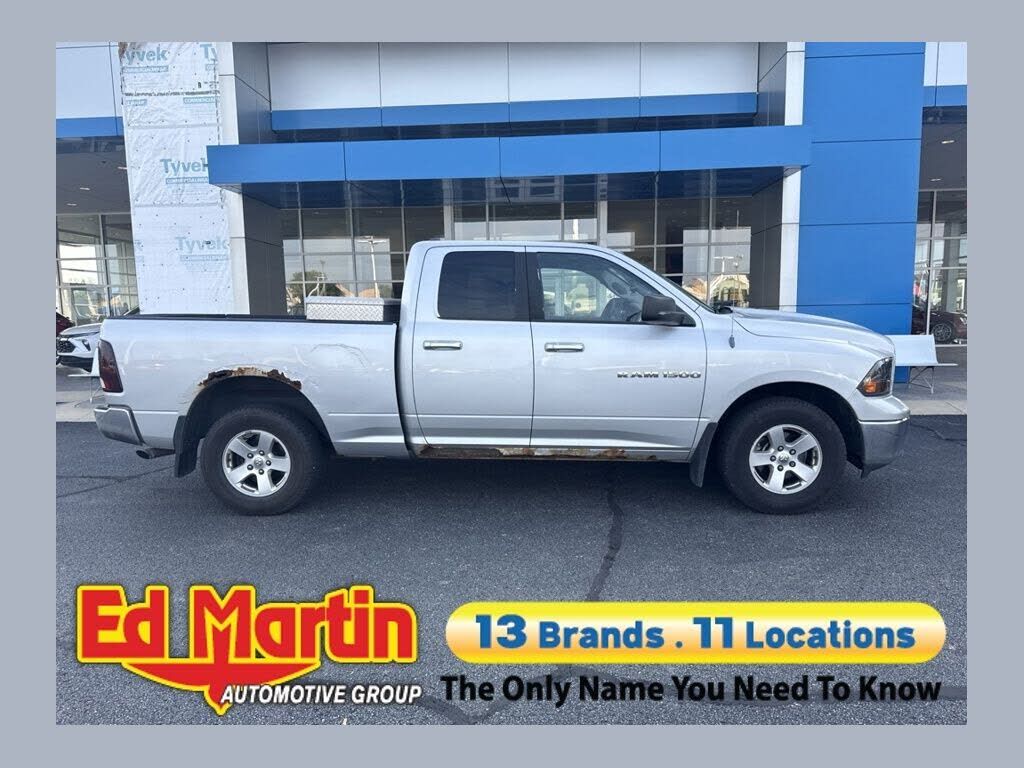2012 DODGE Ram