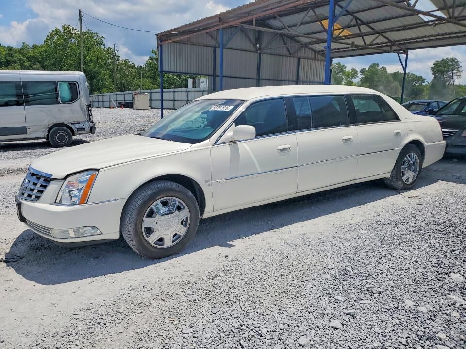 2006 CADILLAC Professional Chassis