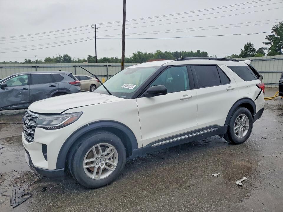 2025 FORD Explorer