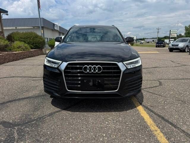 2016 AUDI Q3