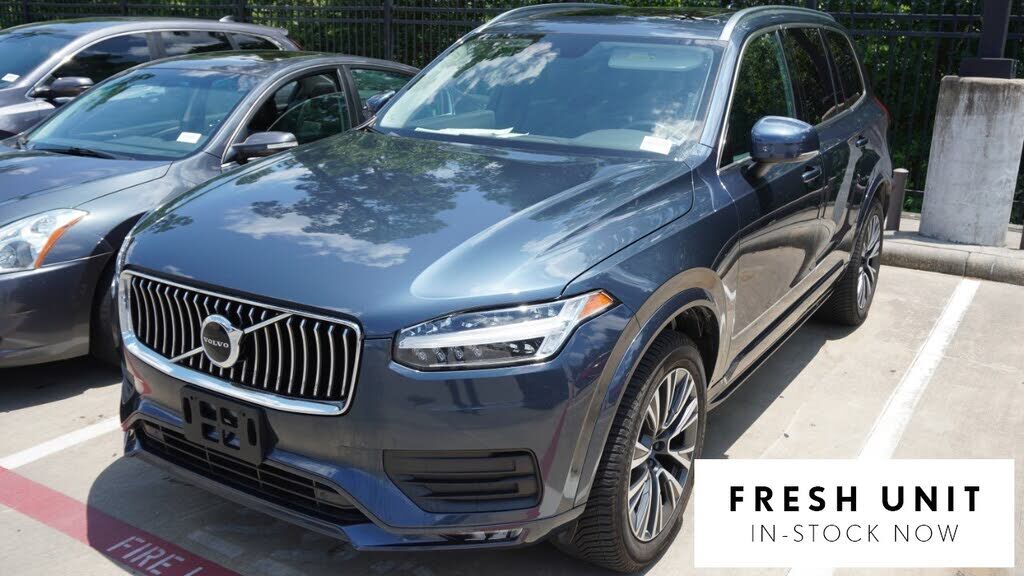 2020 VOLVO XC90