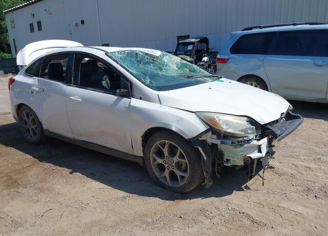 2014 FORD Focus