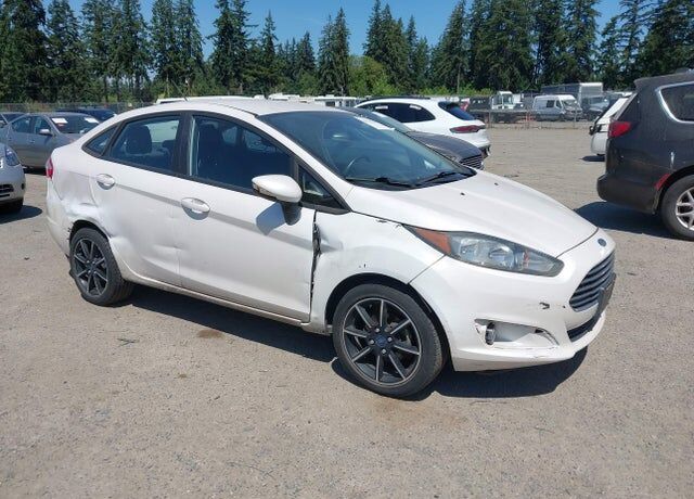 2016 FORD Fiesta