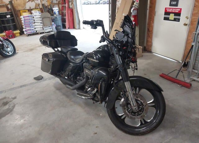2017 HARLEY DAVIDSON FLHXSE / CVO Street Glide
