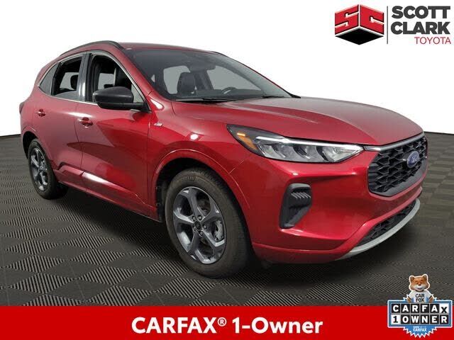 2024 FORD Escape